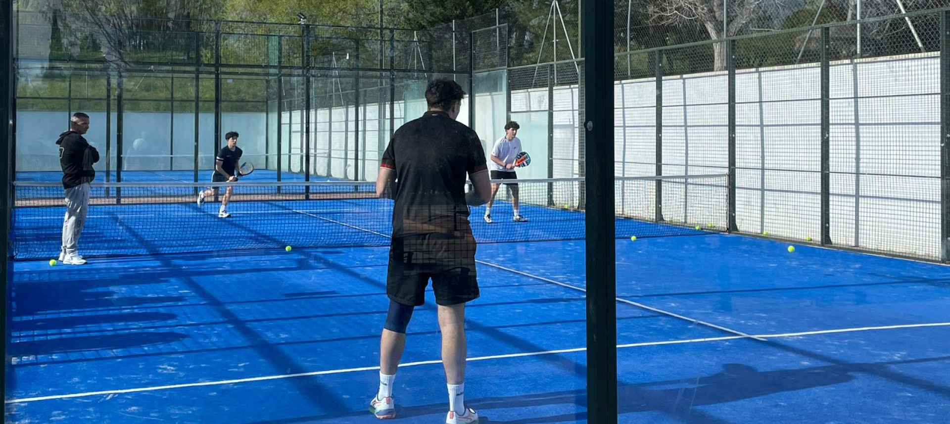 CURSOS DE PÁDEL 2026/2027